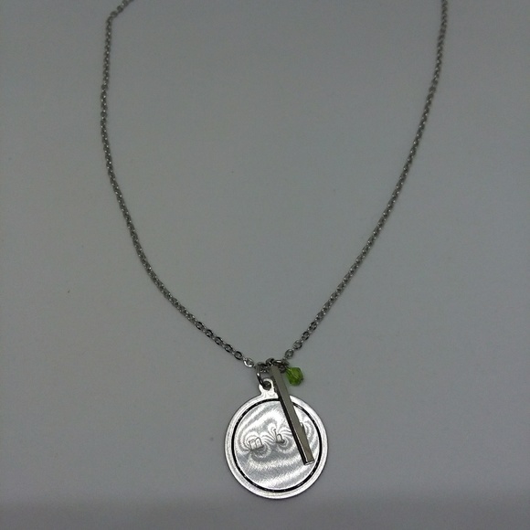 Custom Initials Tag and Bar Necklace - Picture 4 of 4
